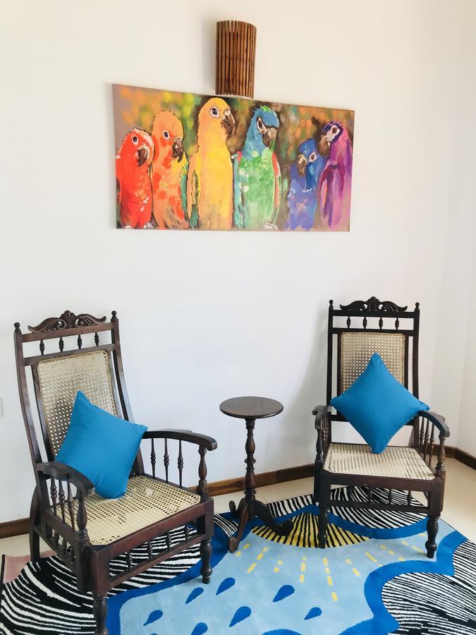 Hotel Neli guests house à Unawatuna Extérieur photo